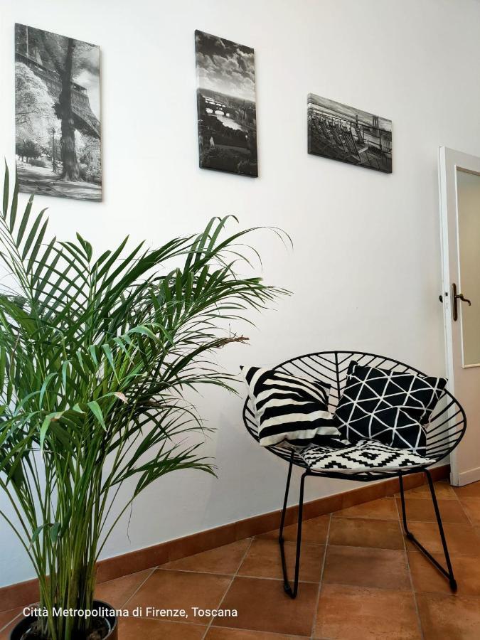 Nice & Roomy Behind The Uffizi Museum Florencia
